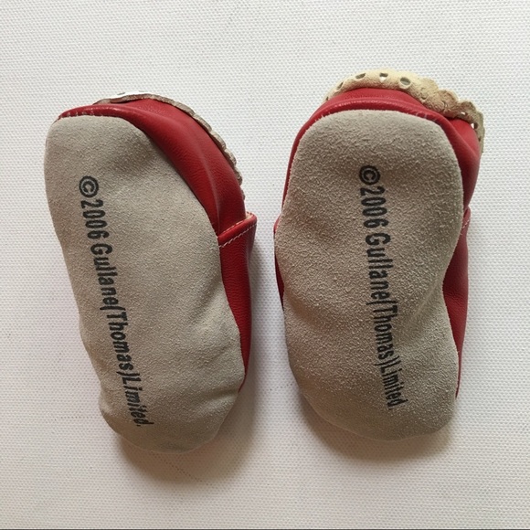 Thomas & Friends Red Leather Footies Baby Sz 1-2 - Picture 2 of 5